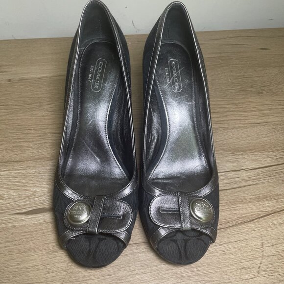 Women's Size 8 Coach Tate Open Toe Wedge - Picture 2 of 10